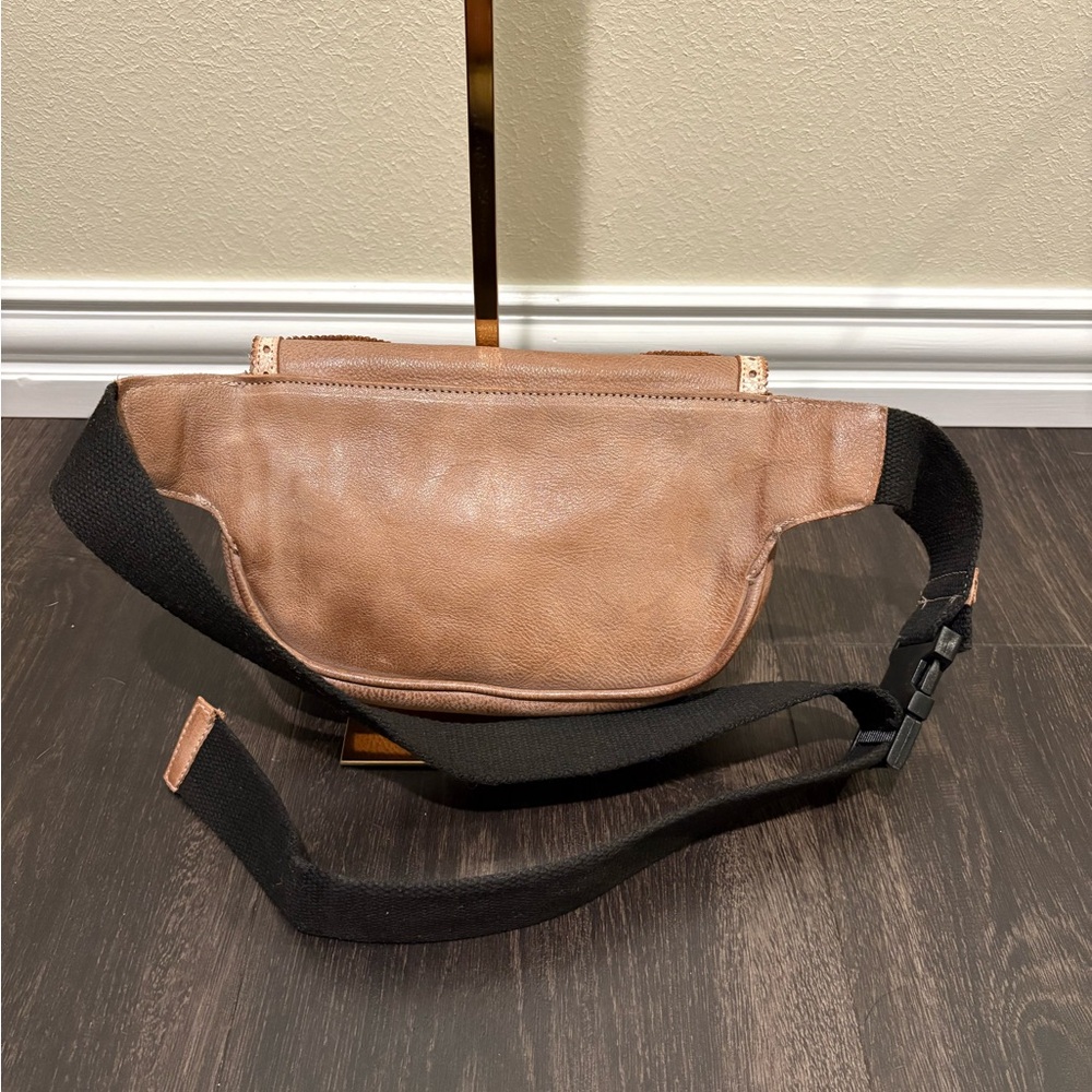 Bed Stu Brown Leather Crossbody Belt Bag with Cream Accents - Picture 5 of 6
